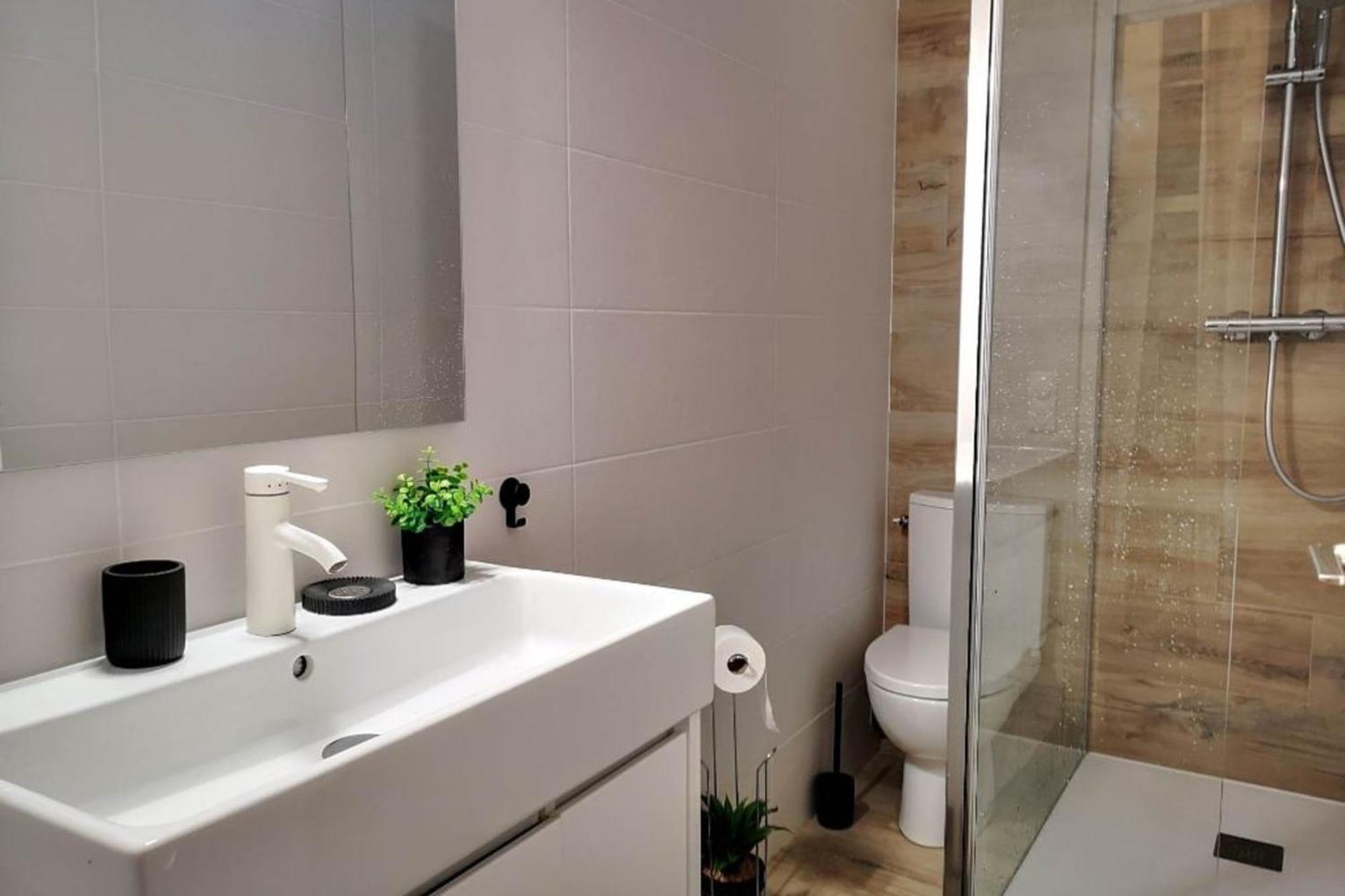 L'evasion - 500m - Parking - Wifi Apartment